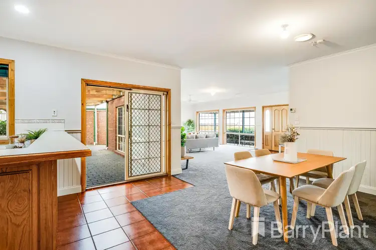 Fifth view of Homely house listing, 8 Villawood Court, Highton VIC 3216