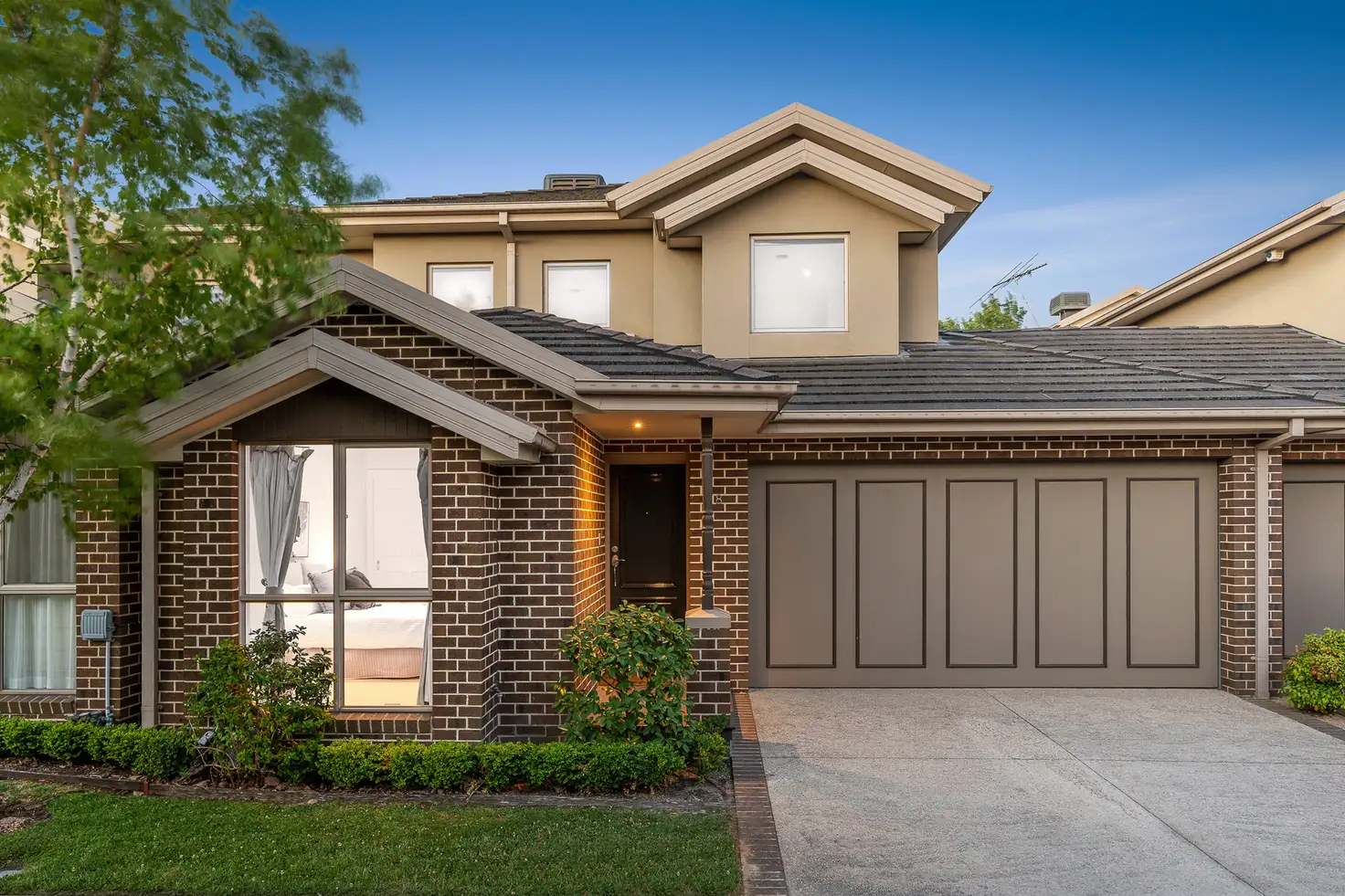 Main view of Homely townhouse listing, 8 Kingswood Rise, Box Hill South VIC 3128