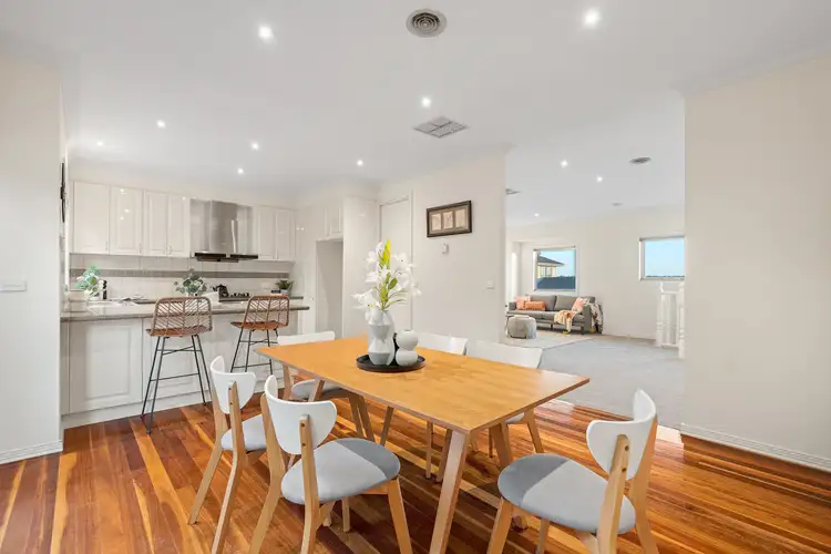 Fourth view of Homely townhouse listing, 8 Kingswood Rise, Box Hill South VIC 3128