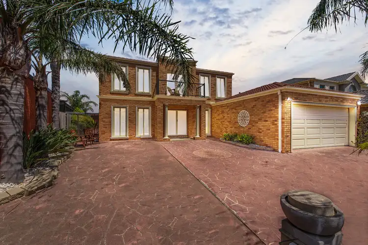 3 Rowell Place, Taylors Lakes VIC 3038