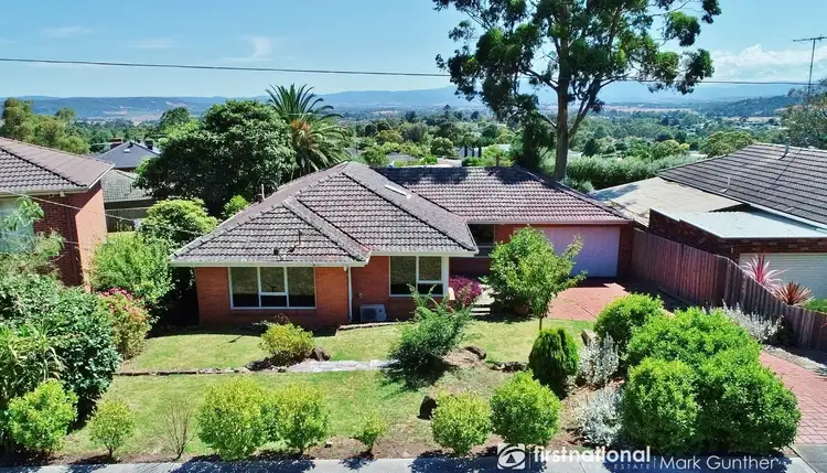 34 St Andrews Drive, Chirnside Park VIC 3116