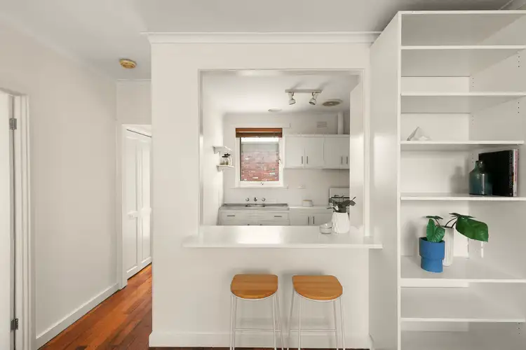 Fifth view of Homely unit listing, 8/8 Arthur Street, Aberfeldie VIC 3040
