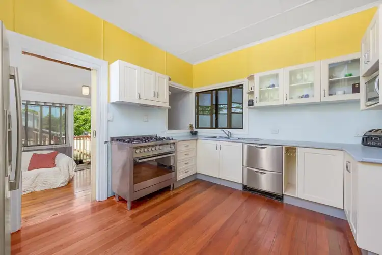 275 Preston Road, Wynnum West QLD 4178