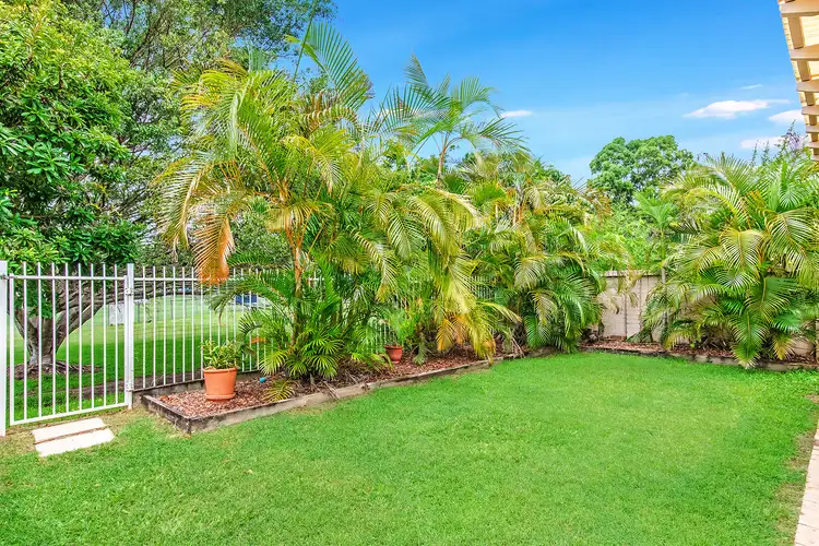 1/53 St Kevins Avenue, Benowa QLD 4217
