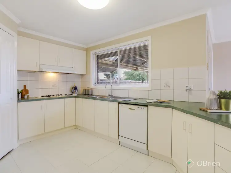 Fourth view of Homely house listing, 19 Pimelea Way, Hillside VIC 3037