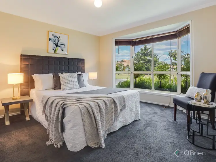 Sixth view of Homely house listing, 19 Pimelea Way, Hillside VIC 3037