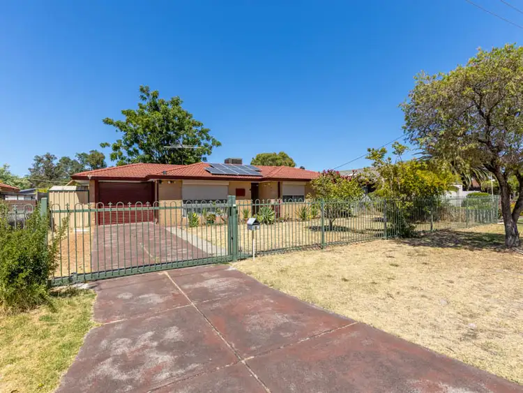 35 Downhill Way, Langford WA 6147