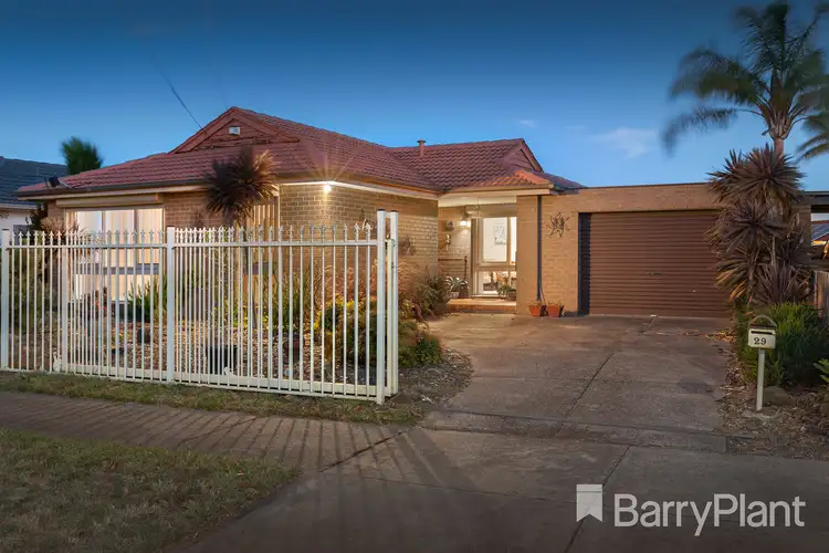29 Liverpool Drive, Keysborough VIC 3173