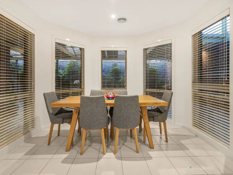 Fifth view of Homely house listing, 7 Lawton Grove, Berwick VIC 3806