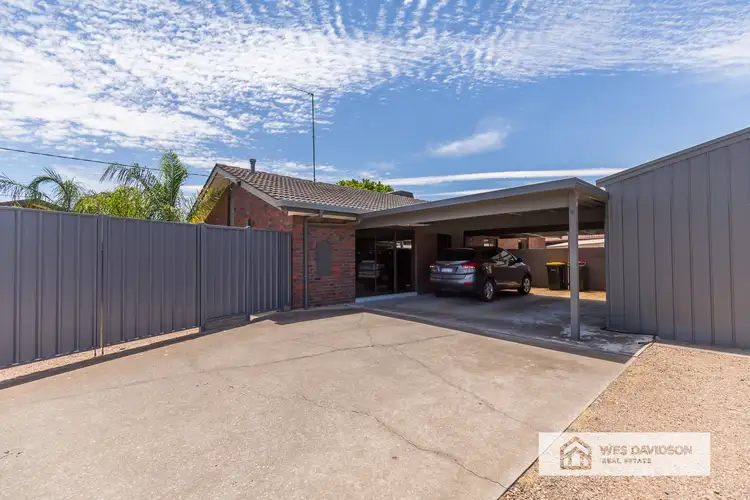 16 Churchill Road, Horsham VIC 3400