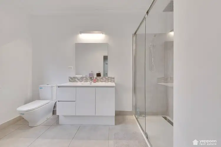 Sixth view of Homely unit listing, 2/28 Mahogany Way, Lammermoor QLD 4703