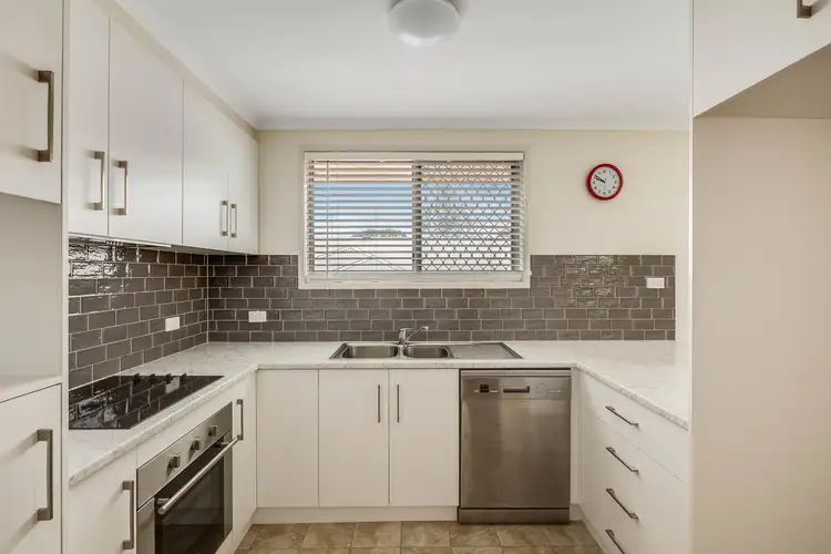 Fifth view of Homely unit listing, 2/126 Perth Street, South Toowoomba QLD 4350
