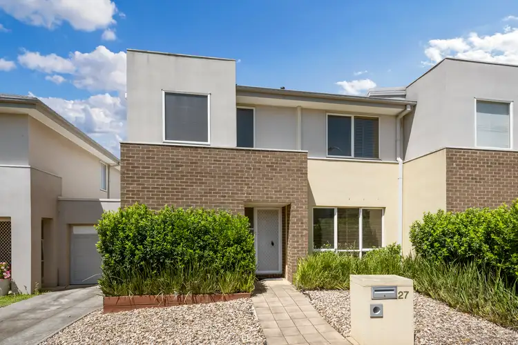 27 Wentworth Drive, Taylors Lakes VIC 3038