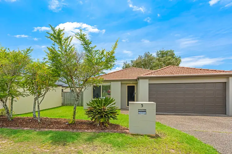 5 Madasin Close, Arundel QLD 4214