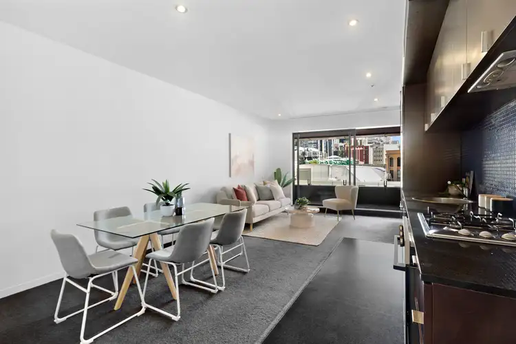 208/300 Swanston Street