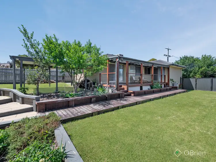 81 Luscombe Avenue, Carrum Downs VIC 3201