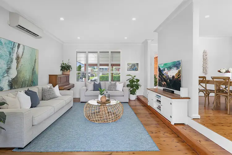 Fourth view of Homely house listing, 39 Pringle Avenue, Belrose NSW 2085