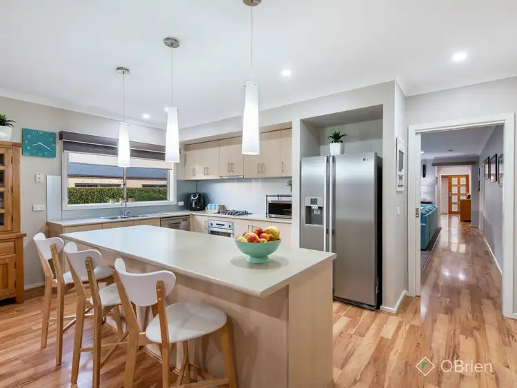 Fourth view of Homely house listing, 7 Brokenwood Court, Langwarrin VIC 3910