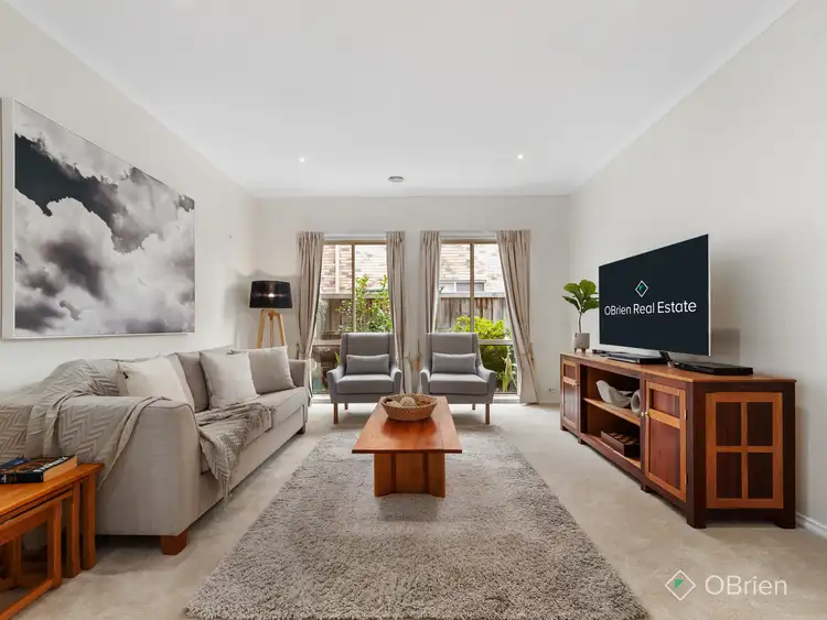 Third view of Homely house listing, 7/16 Pepperbush Crescent, Langwarrin VIC 3910