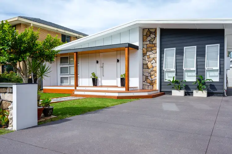 Main view of Homely house listing, 365 Lakedge Avenue, Berkeley Vale NSW 2261