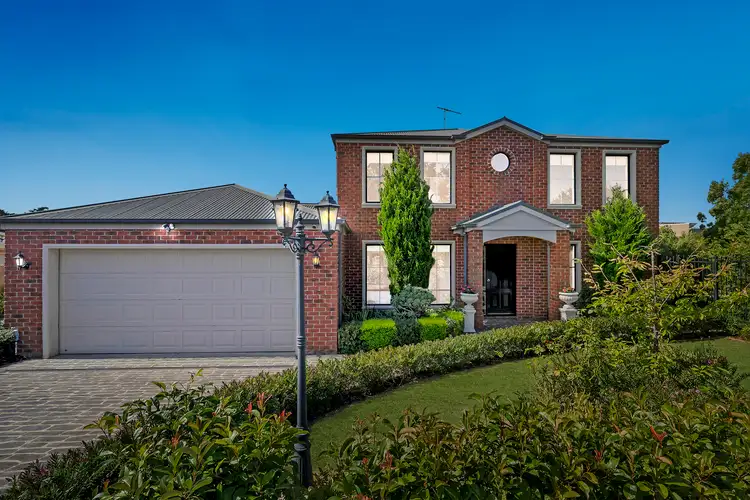 10 Waler Court, Highton VIC 3216
