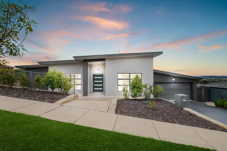 4 Bev Lawson Street, Casey ACT 2913