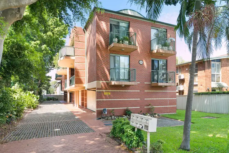Main view of Homely unit listing, 3/30 Girrilang Road, Cronulla NSW 2230