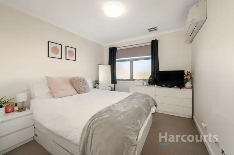 Fifth view of Homely house listing, 32 Grove Way, Wantirna South VIC 3152