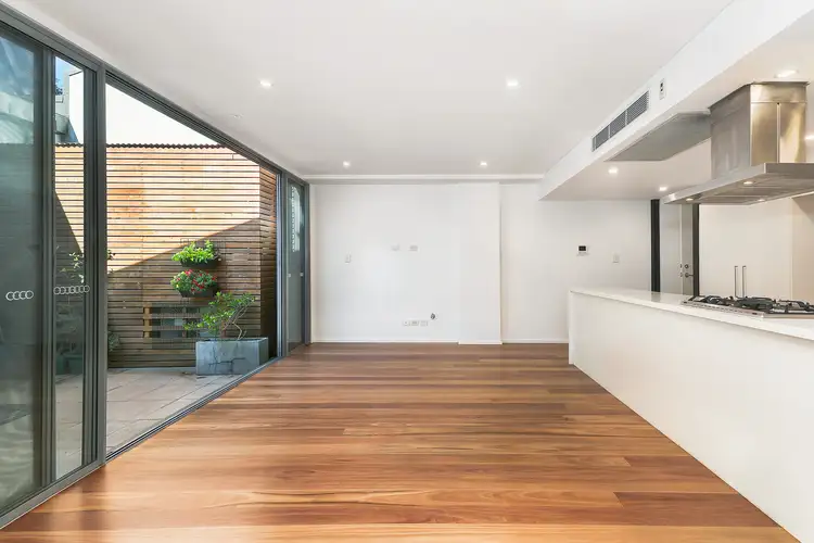 7/85 Alice Street