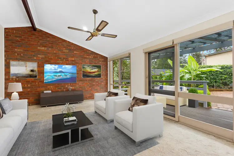 1 Highcrest Avenue, Balgownie NSW 2519