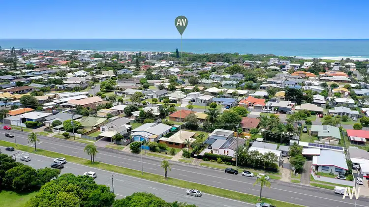 83 Nicklin Way, Warana QLD 4575