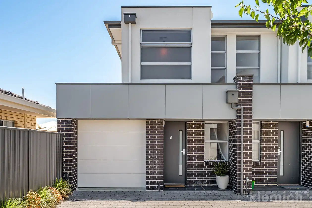 Main view of Homely townhouse listing, 5/9 Gordon Avenue, Rostrevor SA 5073