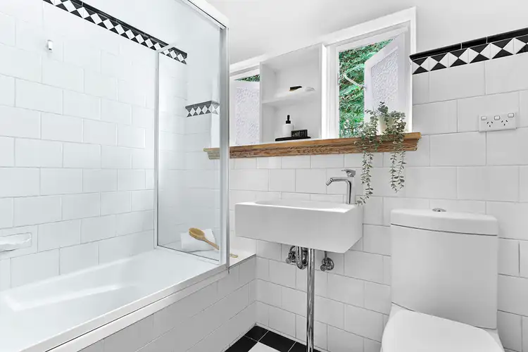 Sixth view of Homely apartment listing, 1/112 Burns Bay Road, Lane Cove NSW 2066