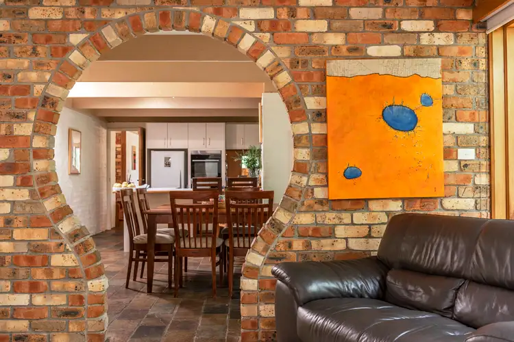 Fifth view of Homely house listing, 2 Riddle Place, Gordon ACT 2906