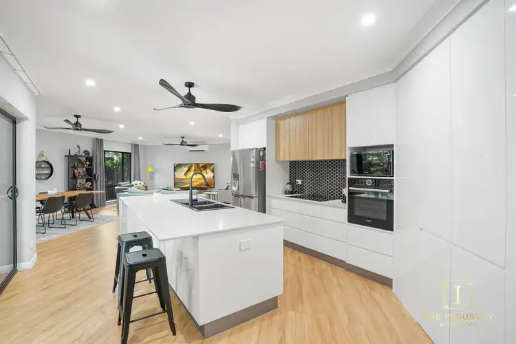 7 Kulgun Street, Caravonica QLD 4878