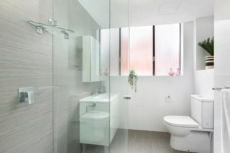 Fourth view of Homely apartment listing, 2/69 Shirley Road, Wollstonecraft NSW 2065
