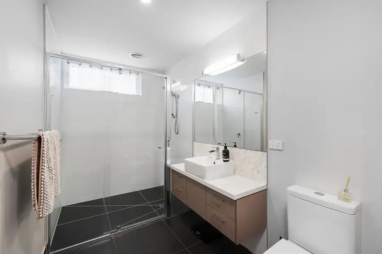 Sixth view of Homely unit listing, 10/1B Victoria Street, Rippleside VIC 3215