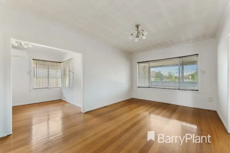 Third view of Homely unit listing, 1/31 Austin Street, St Albans VIC 3021