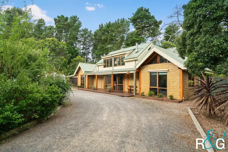 235 Hendersons Road, Hastings VIC 3915