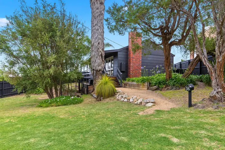 35 Brights Drive