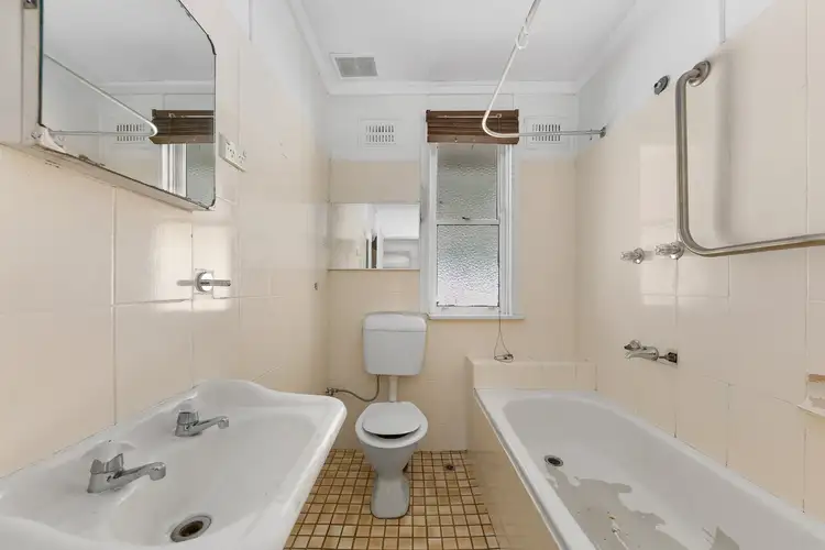 Fifth view of Homely house listing, 2 Kennedy Parade, Lalor Park NSW 2147