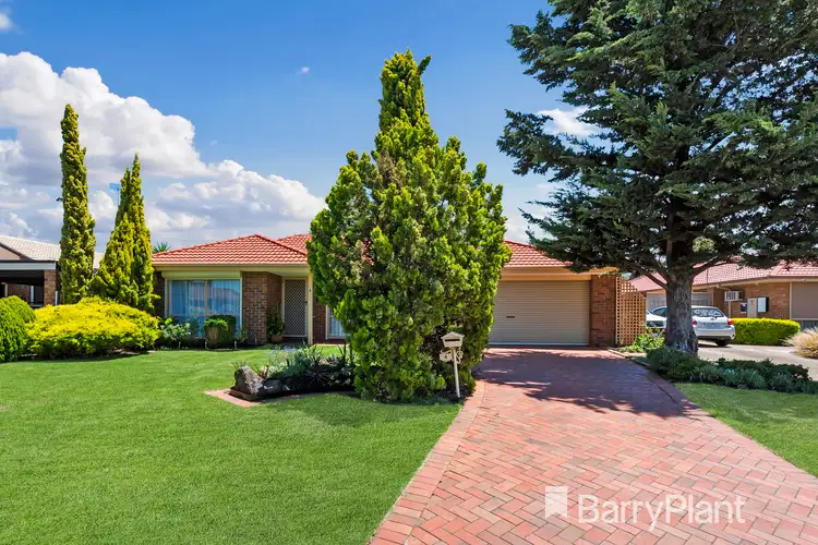 4 Lena Court, Hoppers Crossing VIC 3029
