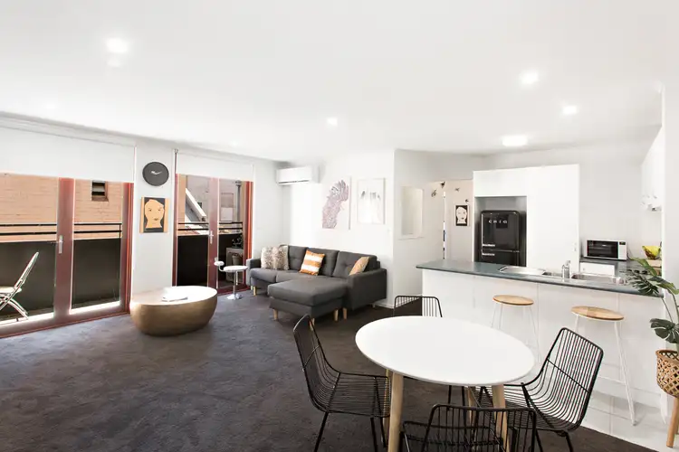 Fourth view of Homely apartment listing, 2/6 Bath Lane, Ballarat Central VIC 3350