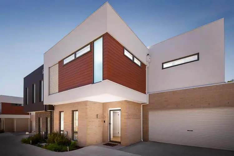 2/9 McColl Court, Brunswick West VIC 3055