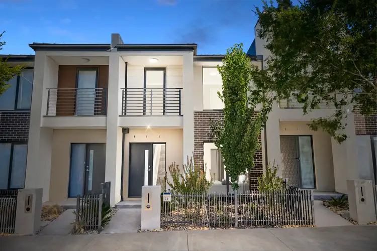 Main view of Homely townhouse listing, 71 Mosaic Drive, Lalor VIC 3075