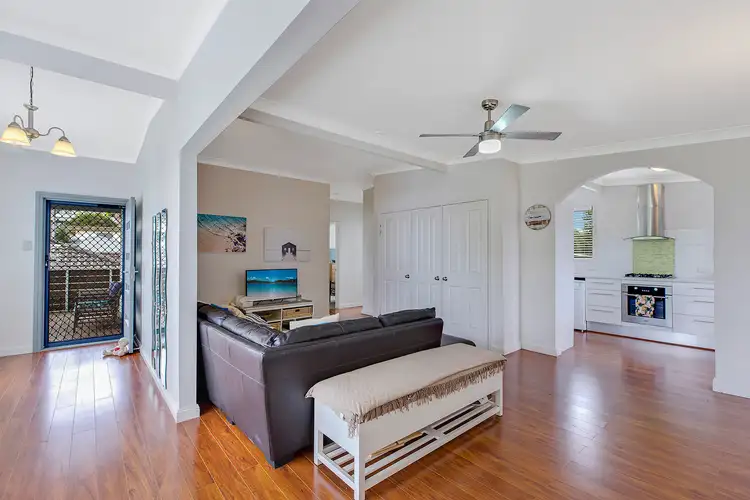 Third view of Homely house listing, 5 Hazel Close, Berkeley Vale NSW 2261