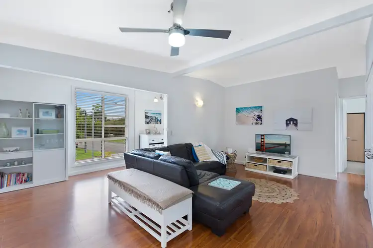 Fourth view of Homely house listing, 5 Hazel Close, Berkeley Vale NSW 2261