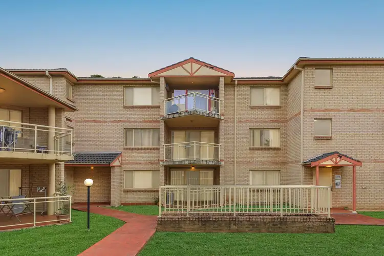 29/1 Hillview Street, Roselands NSW 2196