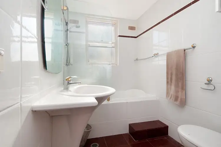 Fifth view of Homely unit listing, 2/169 Ocean Street, Narrabeen NSW 2101