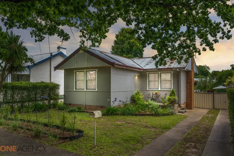 37 Autumn Street, Orange NSW 2800